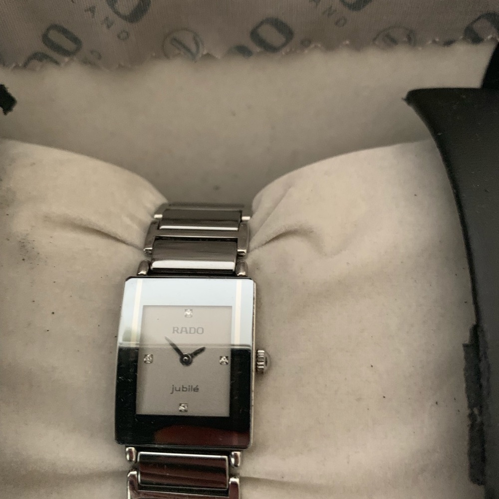 RADO WATCH - Picture 2 of 7